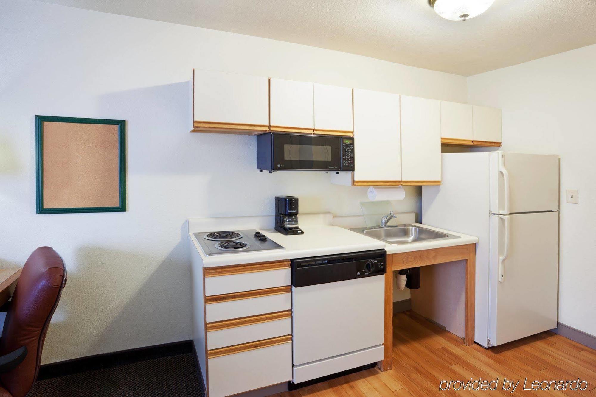 Sonesta Simply Suites San Antonio Northwest - Medical Center Zimmer foto